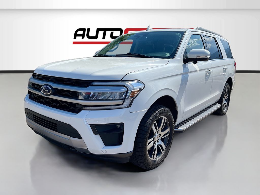 Used 2023 White Ford XLT image 3