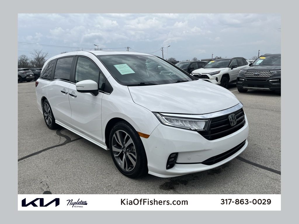Platinum White Pearl 2023 Honda Odyssey Touring FWD Minivan Front-Wheel Drive Automatic