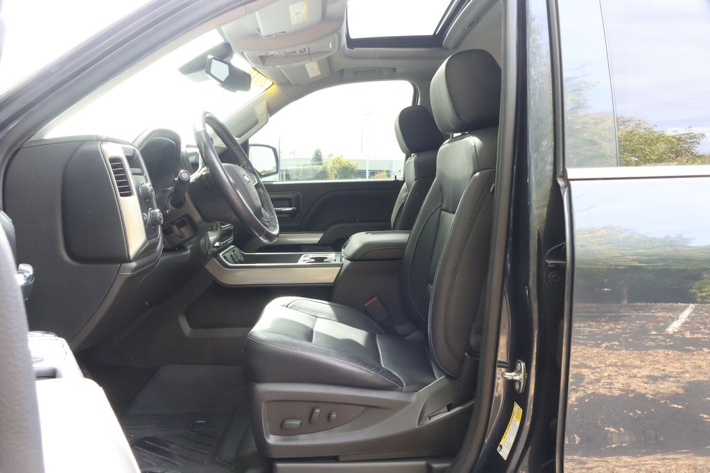 Thumbnail: 2018 Chevrolet Silverado 1500 - 30