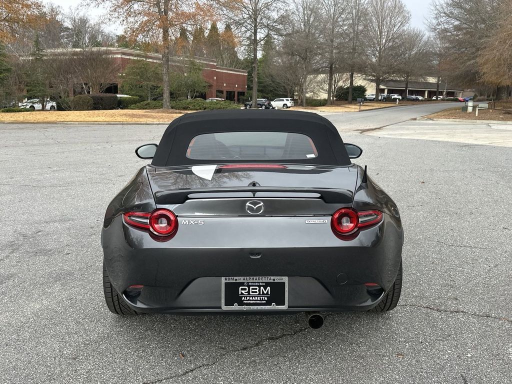 2024 Mazda MX-5 Miata Grand Touring 7