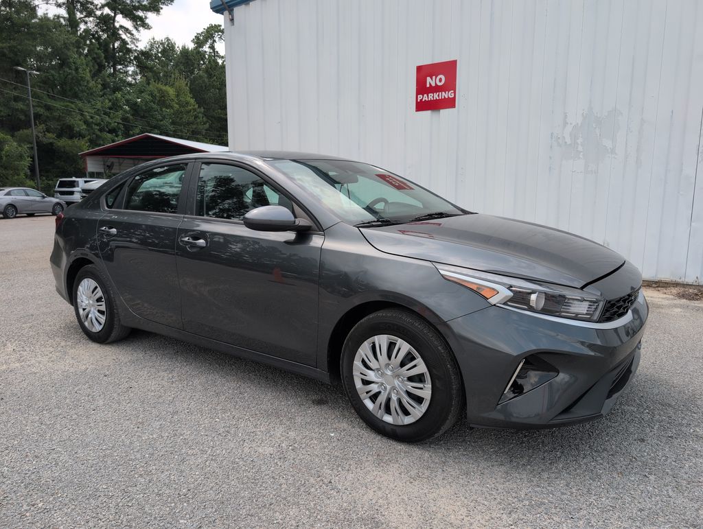 2023 Kia Forte LX FWD