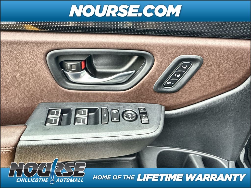 2025 Honda Pilot Elite photo