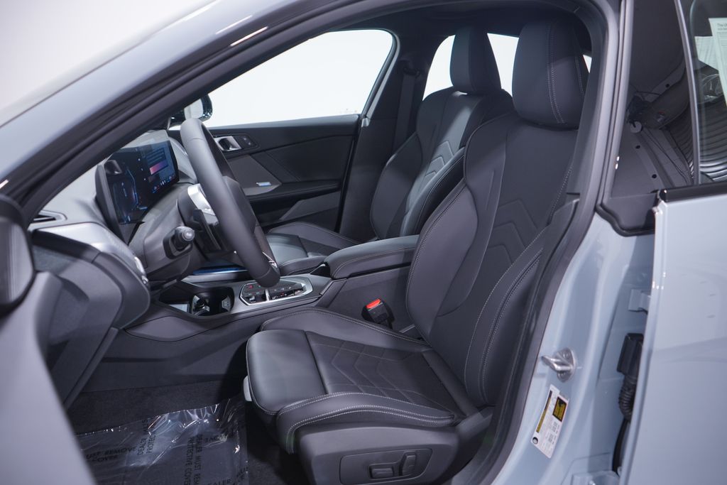 Thumbnail: 2026 BMW 2 Series - 7