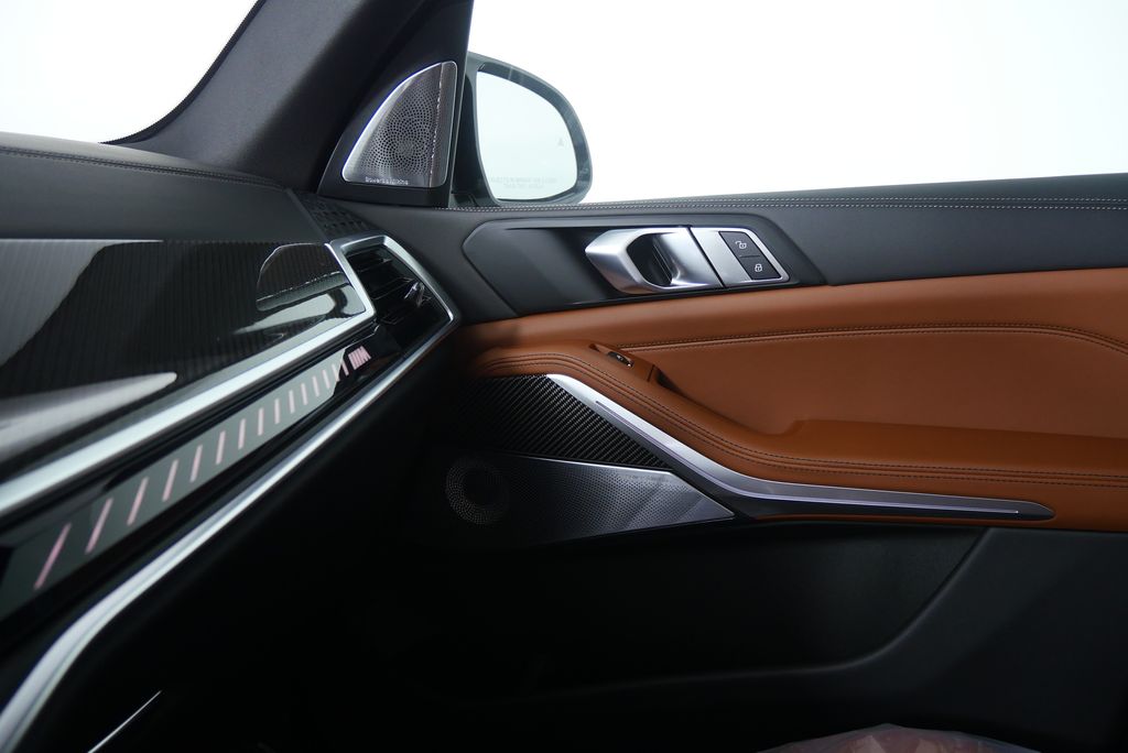 Thumbnail: 2026 BMW X5 - 26