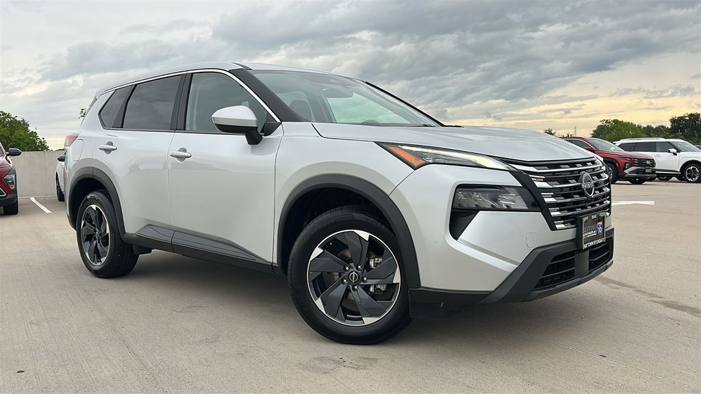 2025 Nissan Rogue SV Silver at Bravo Nissan