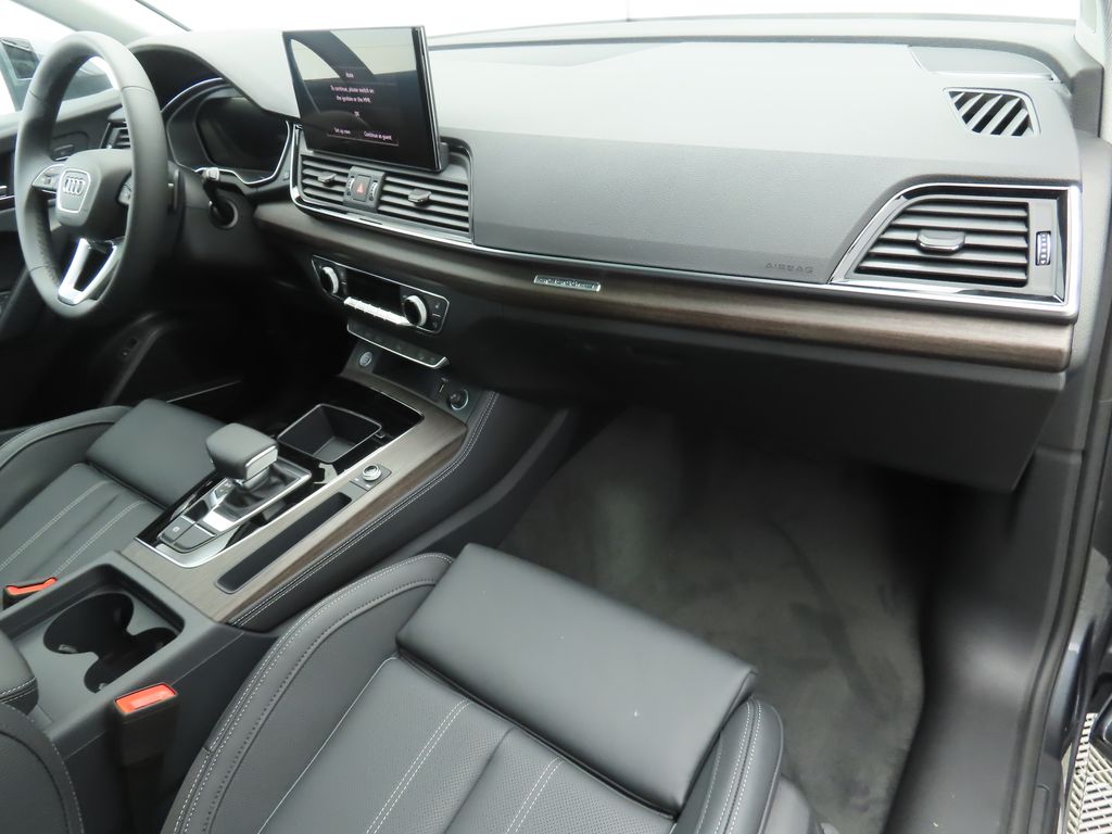 2025 Audi Q5 e Premium Plus 18