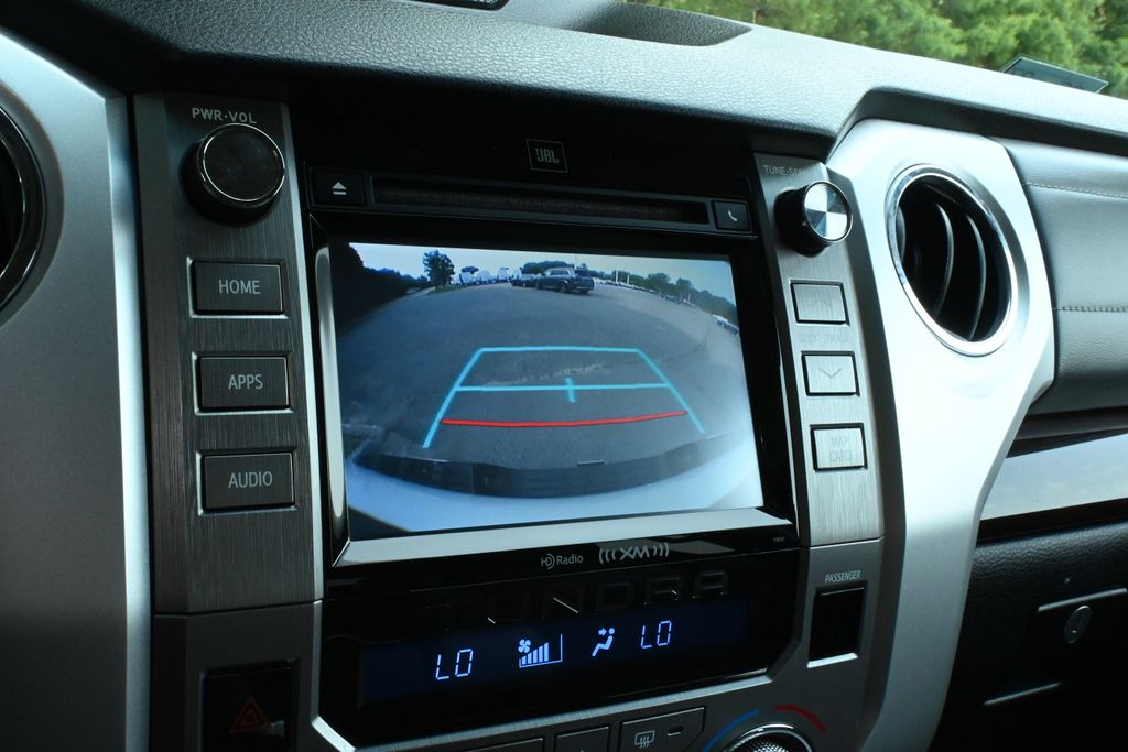 2017 Toyota Tundra Limited 26