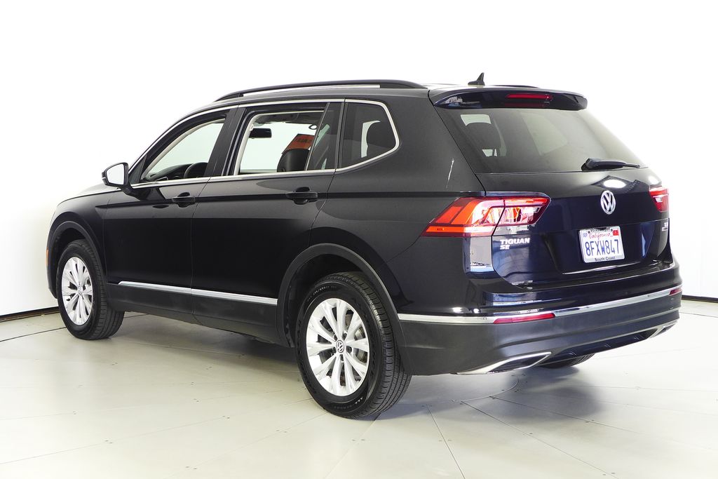 Thumbnail: 2018 Volkswagen Tiguan - 9