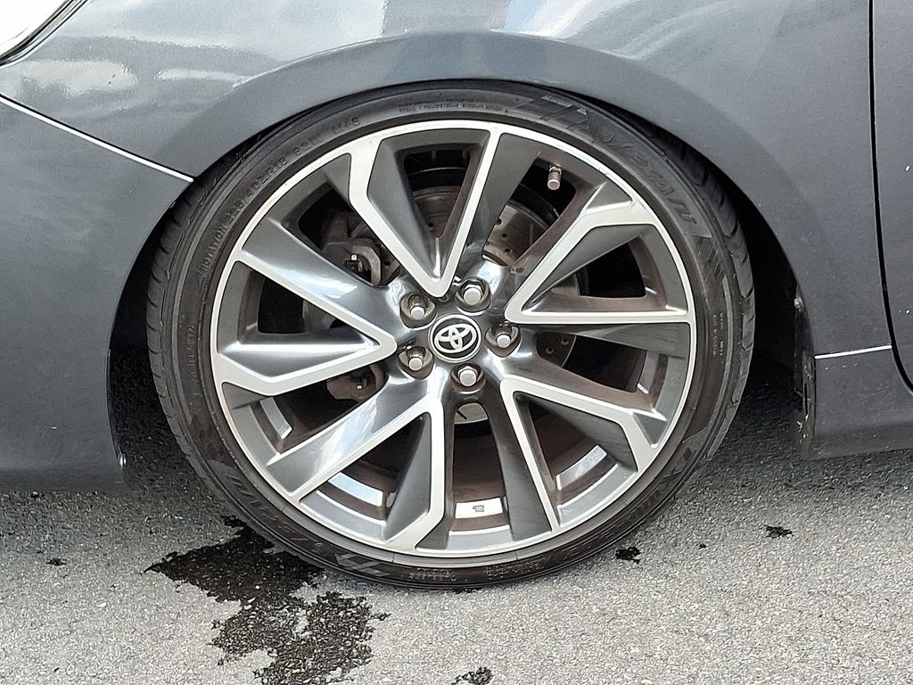 Thumbnail: 2010 Toyota Corolla - 8