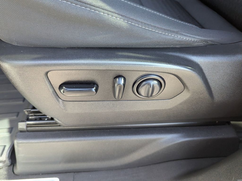 used 2021 Chevrolet Silverado 1500 car, priced at $28,491