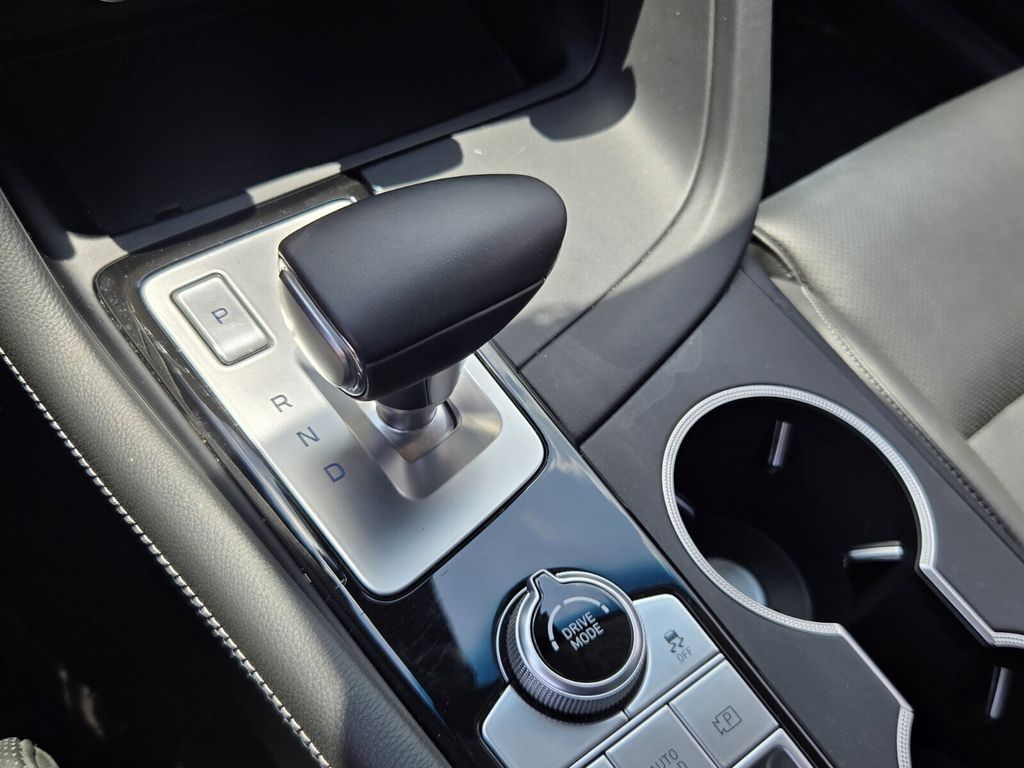 2023 Genesis G70 - $27,999