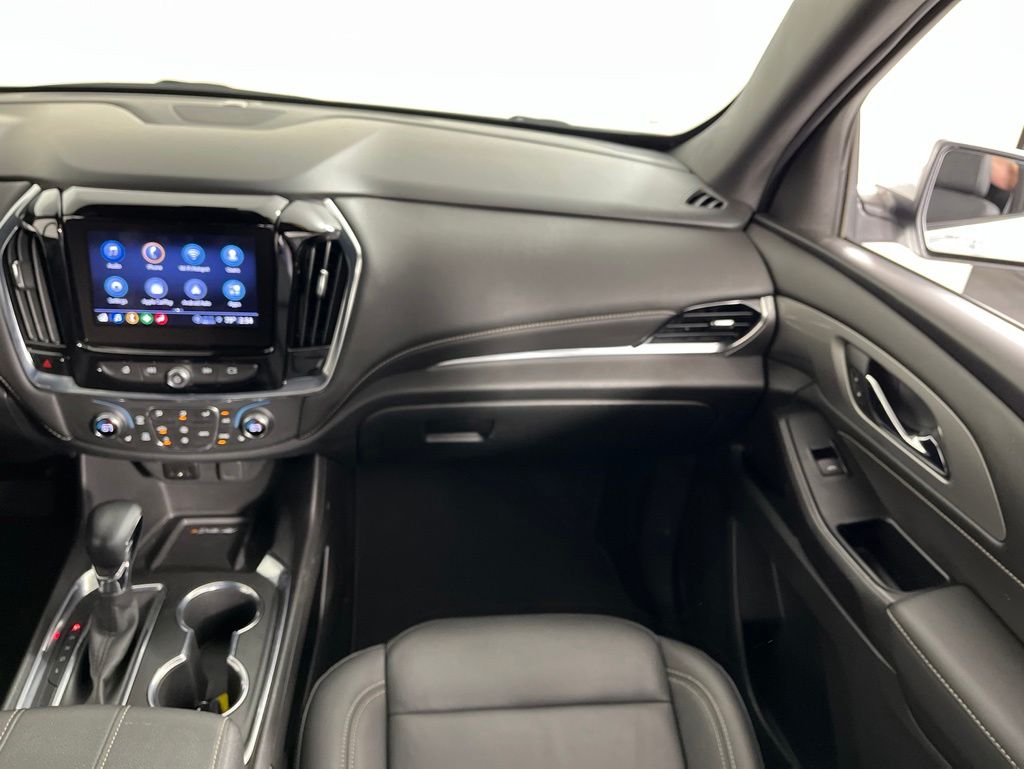 Thumbnail: 2023 Chevrolet Traverse - 18