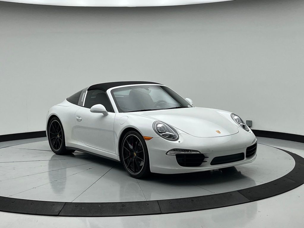 Thumbnail: 2015 Porsche 911 - 7