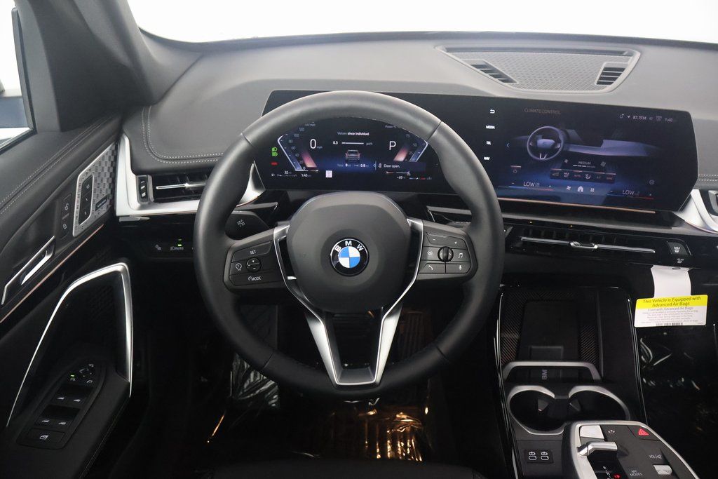 Thumbnail: 2025 BMW X1 - 3