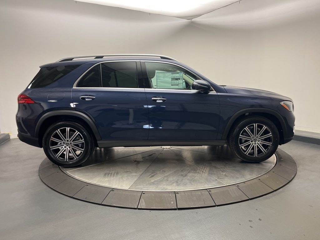 Thumbnail: 2026 Mercedes-Benz GLE - 8