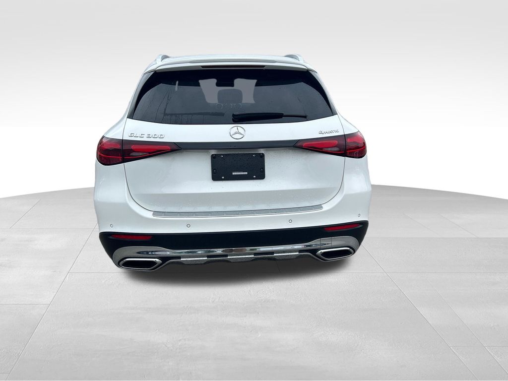 2026 Mercedes-Benz GLC GLC 300 - 3