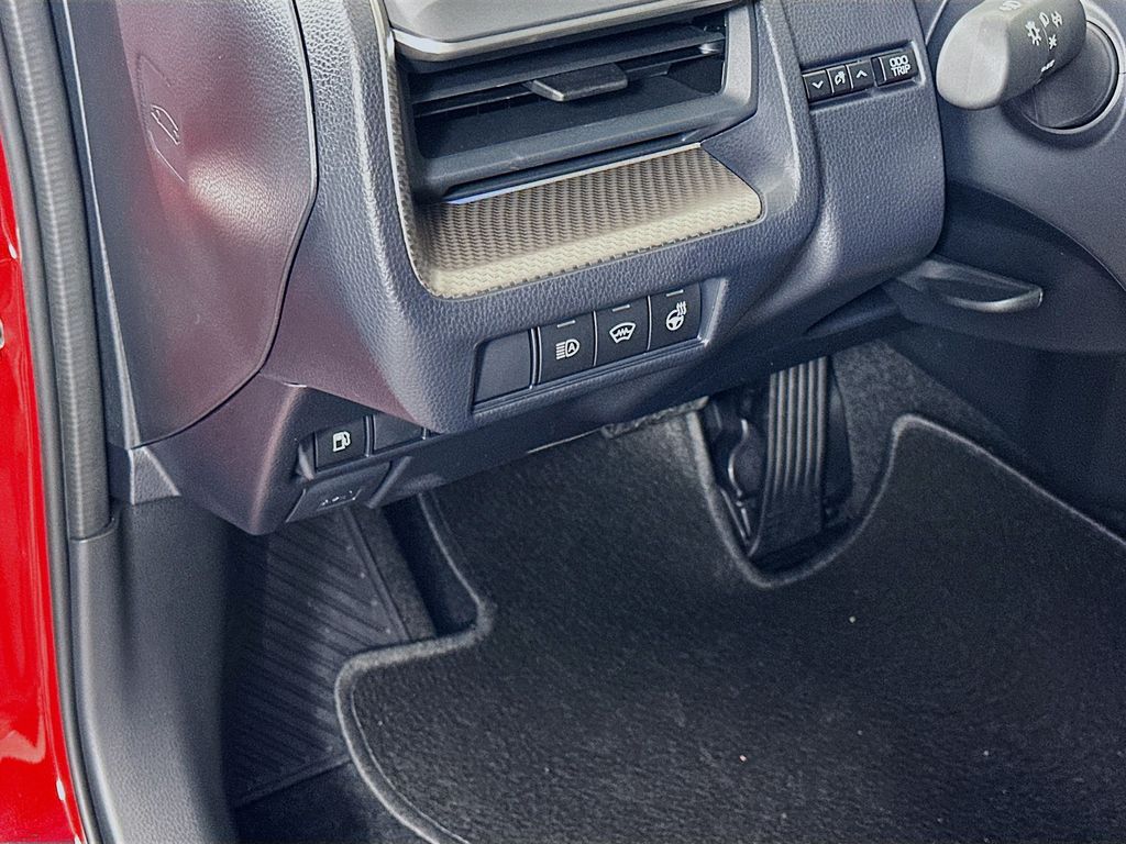 Thumbnail: 2026 Toyota Prius - 10