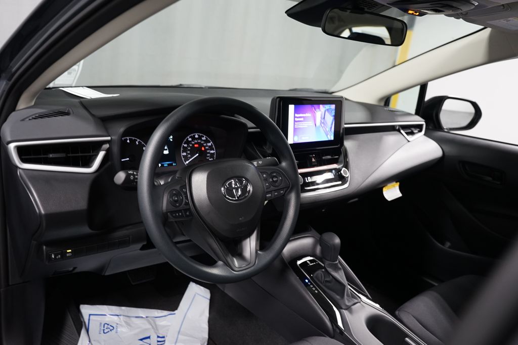 Thumbnail: 2025 Toyota Corolla - 11