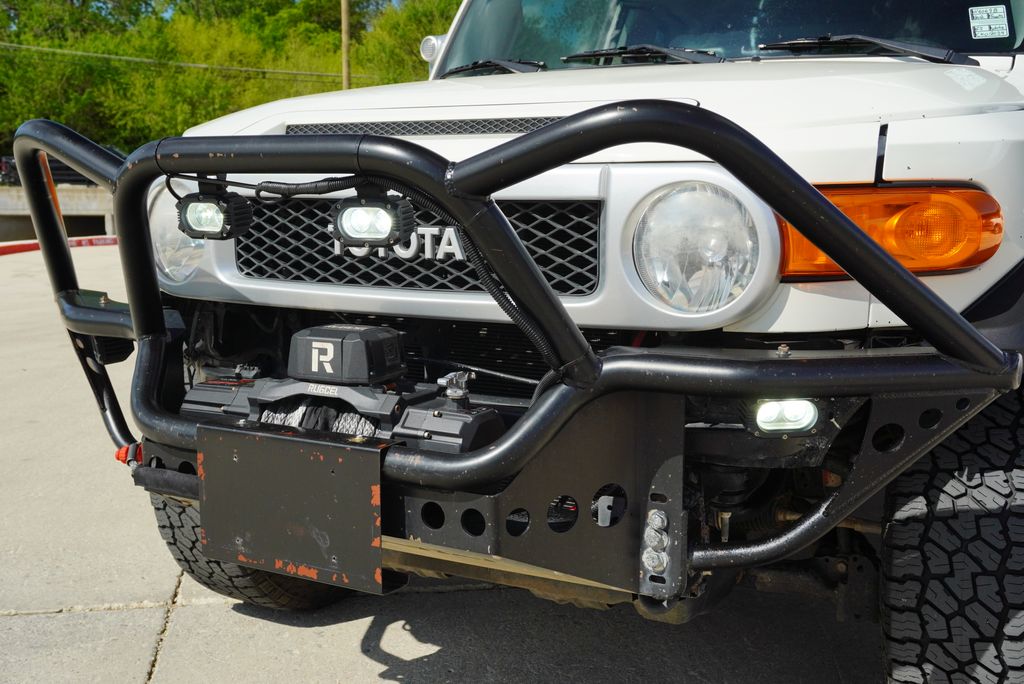 Used Car 2012 Toyota Fj Cruiser  Base For Sale Under $20,000 In Weatherford, Texas