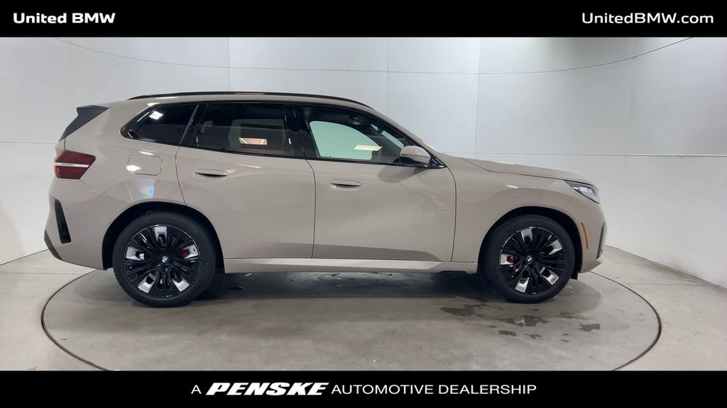 Thumbnail: 2026 BMW X3 - 9