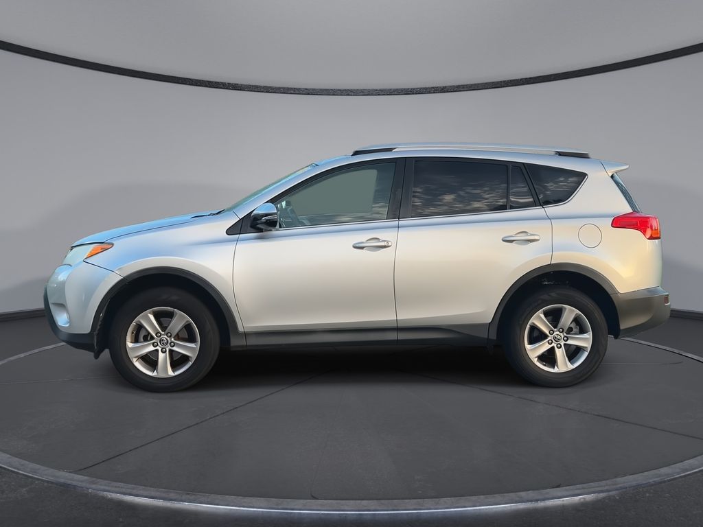 Thumbnail: 2015 Toyota RAV4 - 5