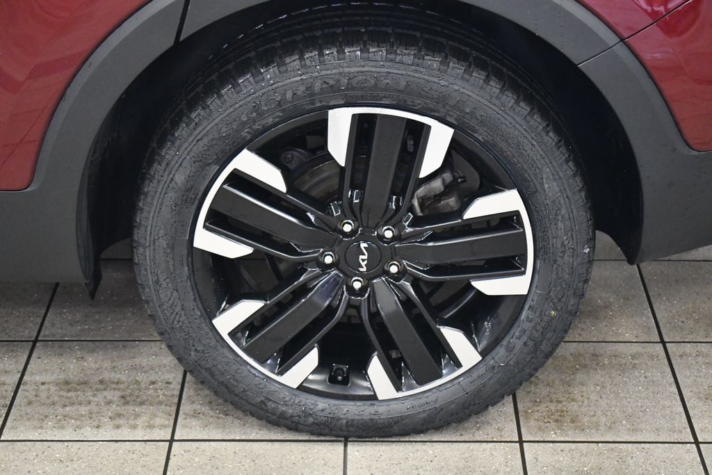 Thumbnail: 2023 Kia Telluride - 13