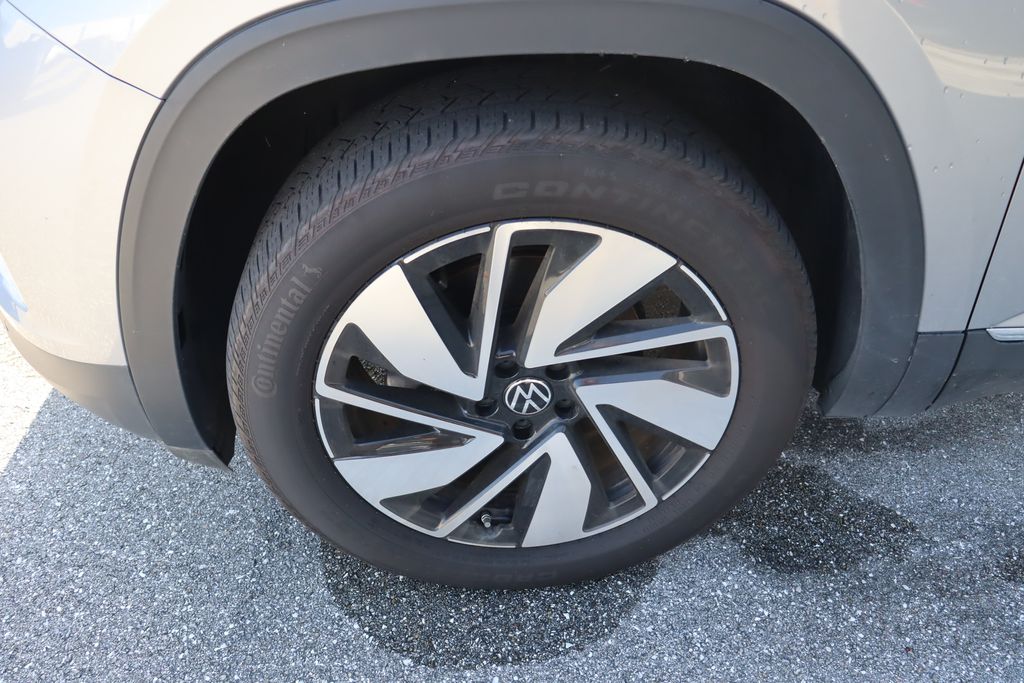 2024 Volkswagen Atlas SEL 4