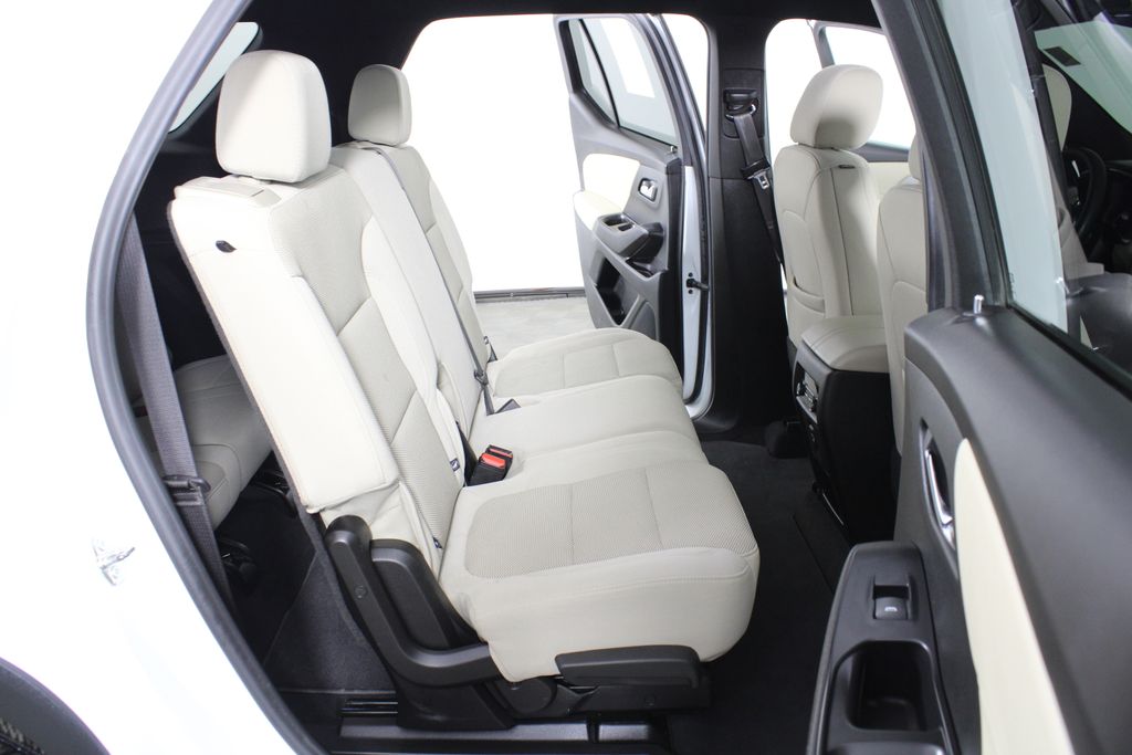 Used 2022 Chevrolet Traverse for sale in 