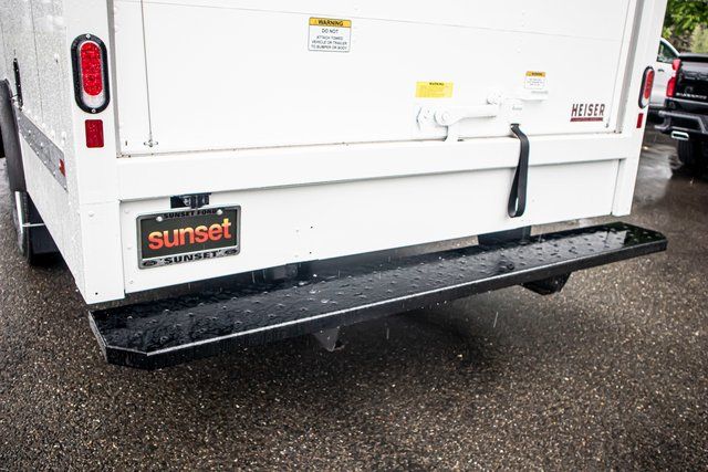 New 2024 White Ford Base image 5