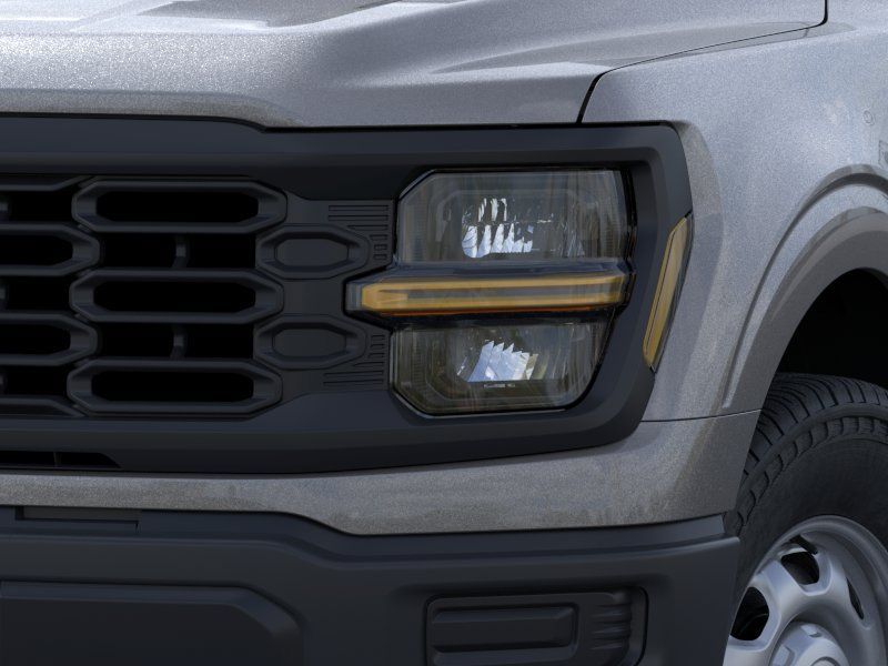 New 2026 Gray Ford XL image 18