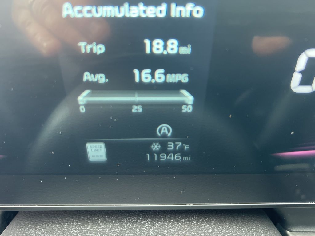 2023 Kia Sportage X-Line photo