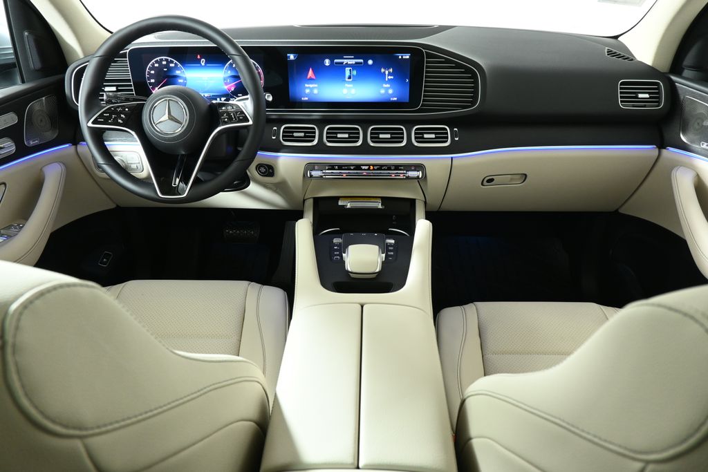 Thumbnail: 2026 Mercedes-Benz GLE - 4