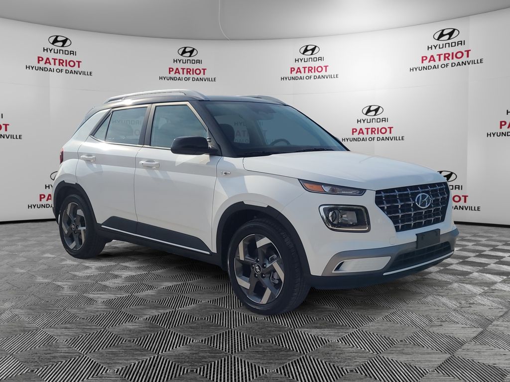Lunar White w/Black Roof 2026 Hyundai Venue SUV / Crossover Front-Wheel Drive Continuously Variable Transmission