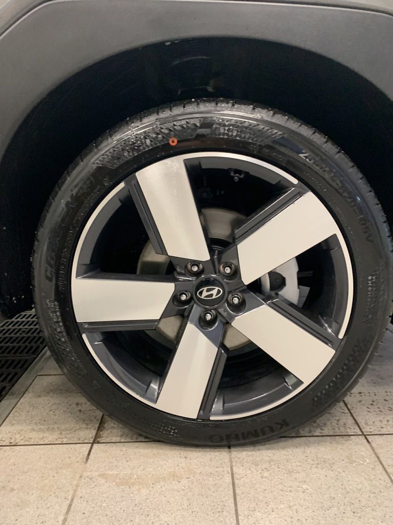 New 2026 Gray Hyundai Limited image 28