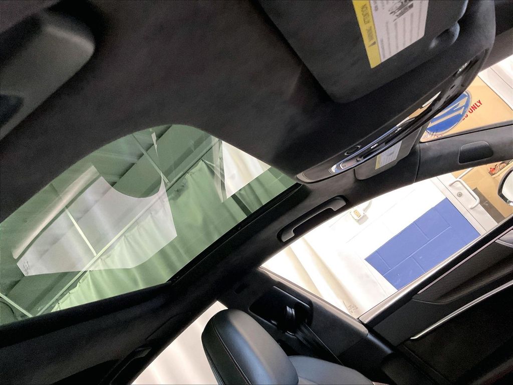 2021 Audi RS 7 — photo 22
