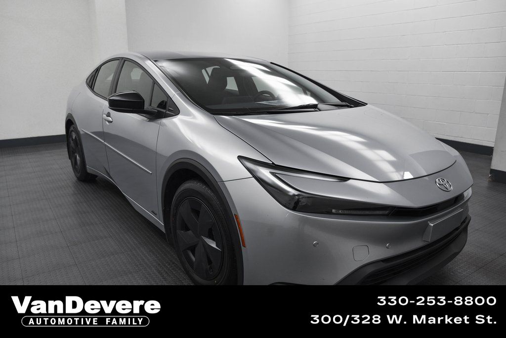 2023 Toyota Prius Limited AWD