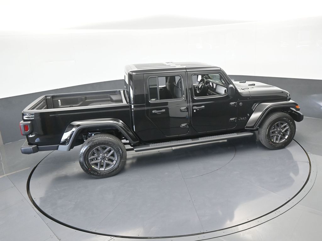New 2026 black clearcoat Jeep Sport S image 44