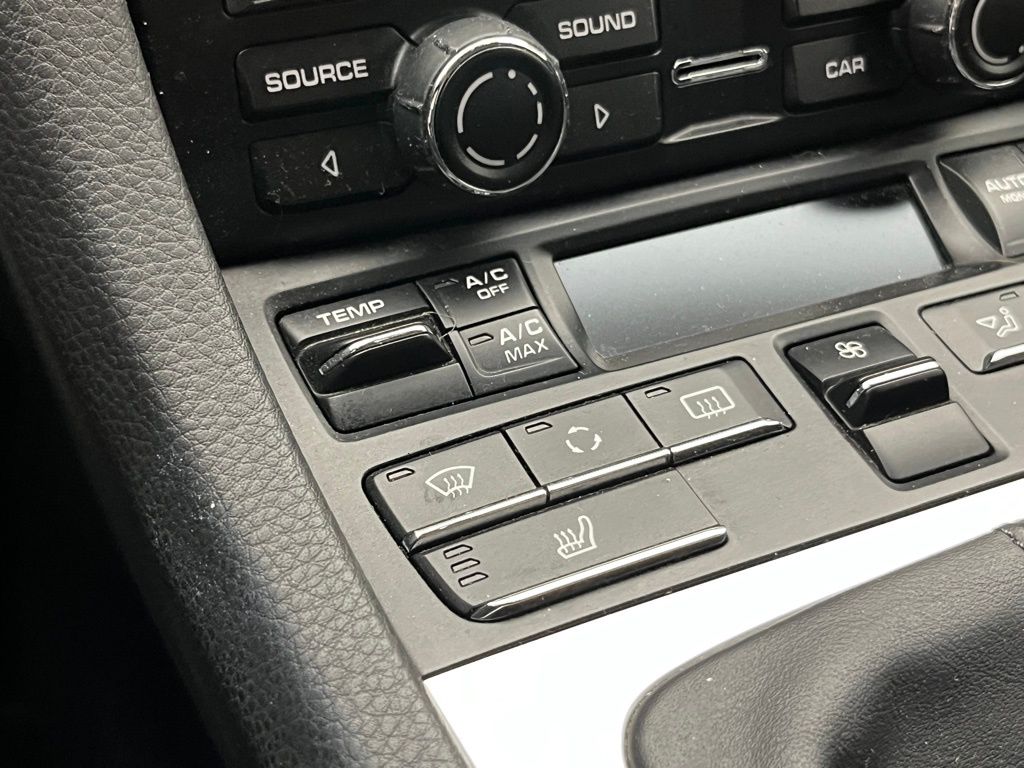 Thumbnail: 2013 Porsche Boxster - 19