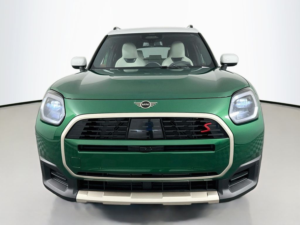 Thumbnail: 2027 MINI Cooper Countryman - 2