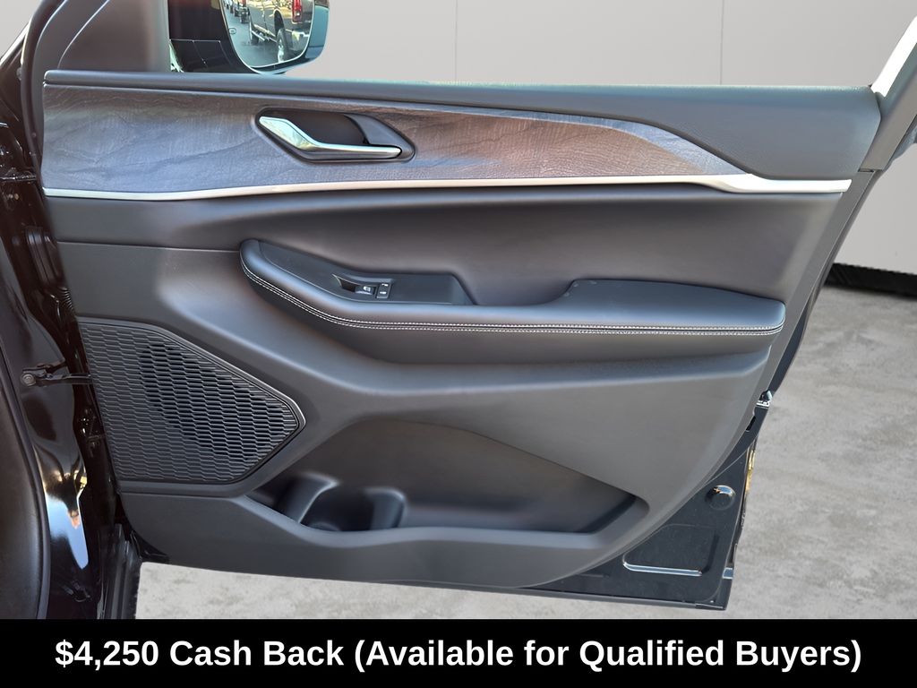 New Car 2025 Jeep Grand Cherokee  Limited For Sale Under $40,000 In Austin, Texas