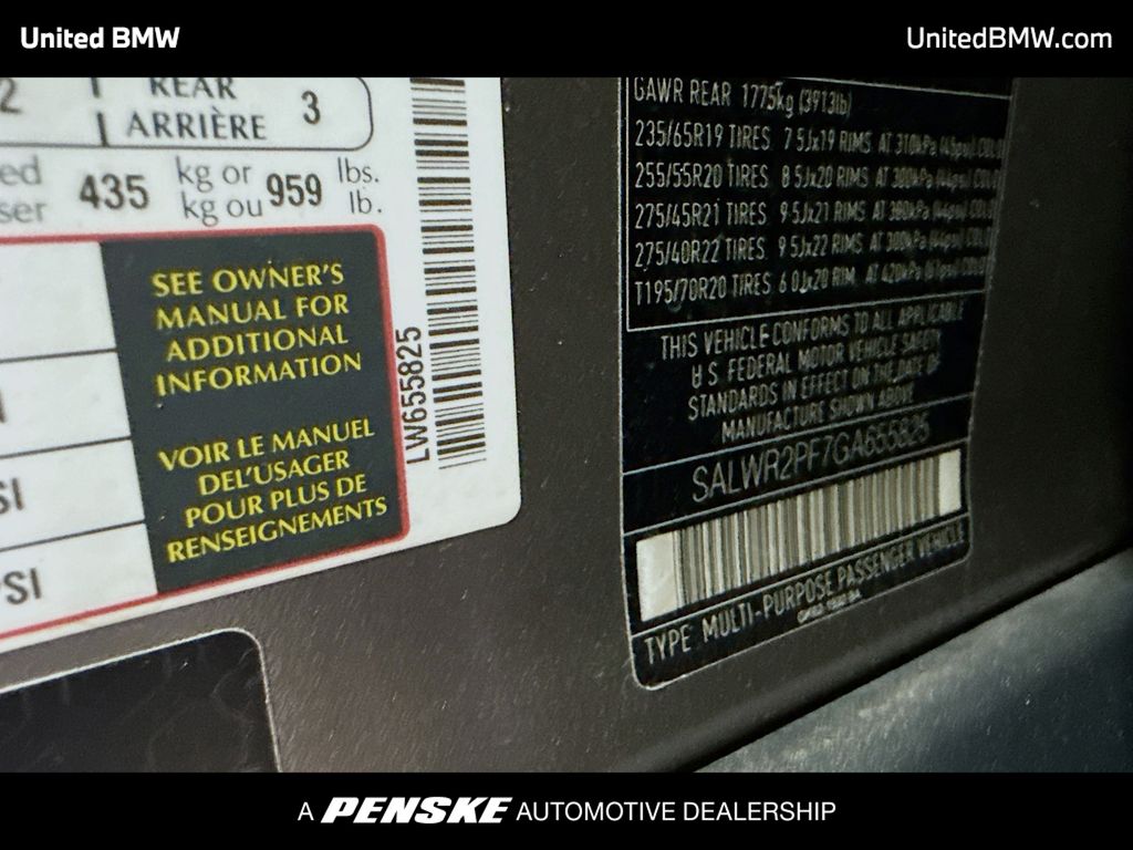 Thumbnail: 2016 Land Rover Range Rover Sport - 15