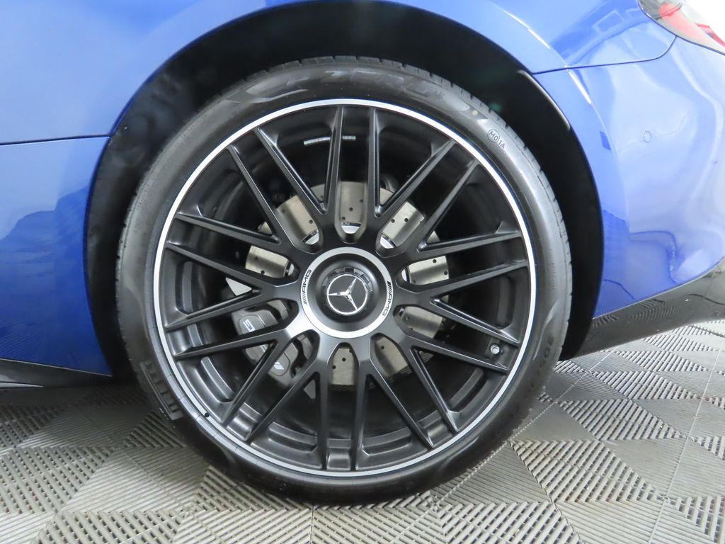 2025 Mercedes-Benz AMG GT 43 31