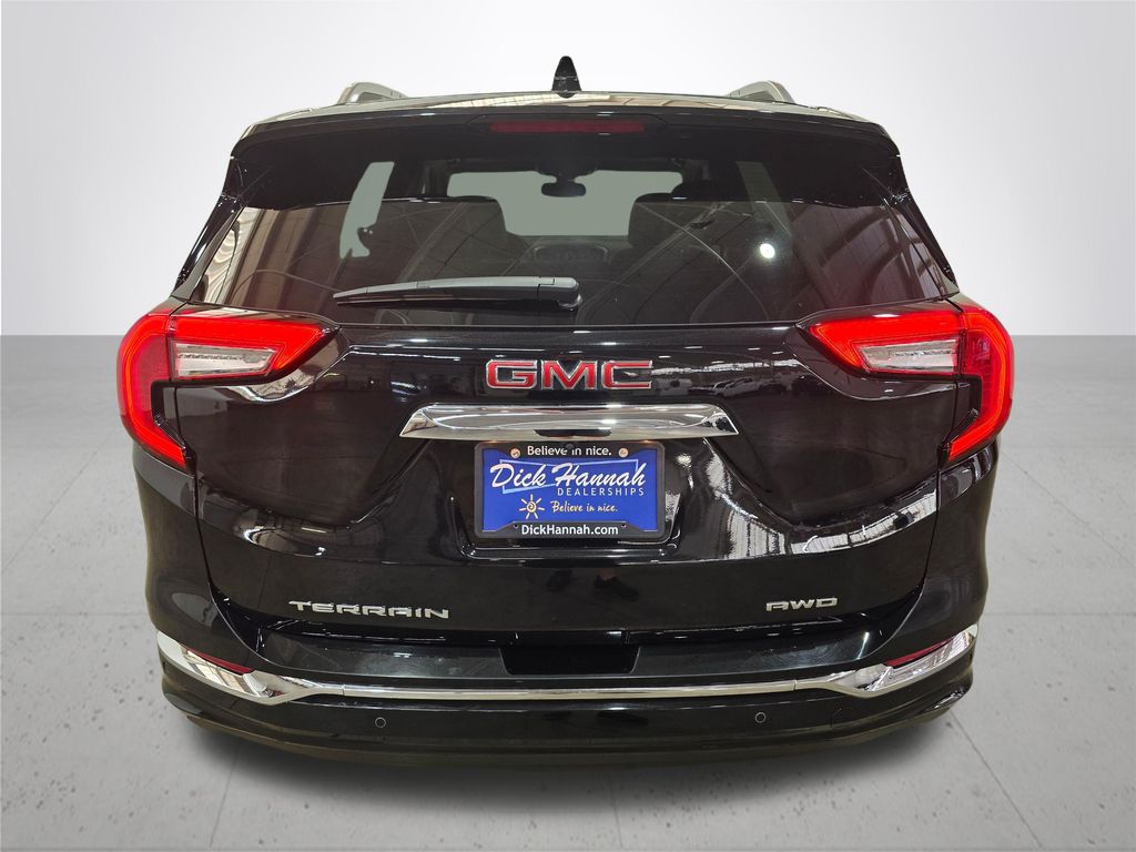 2024 GMC Terrain Denali