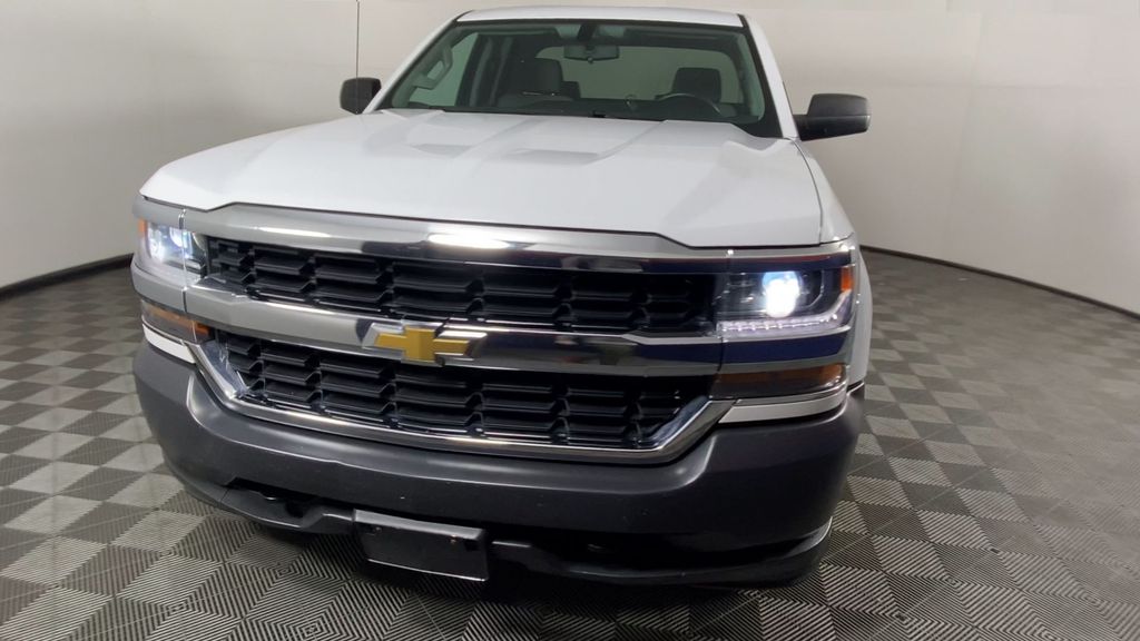 2017 Chevrolet Silverado 1500 WT 3