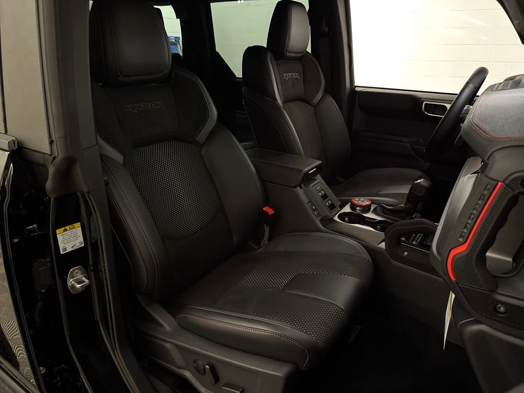 2025 Ford Bronco Raptor photo 12