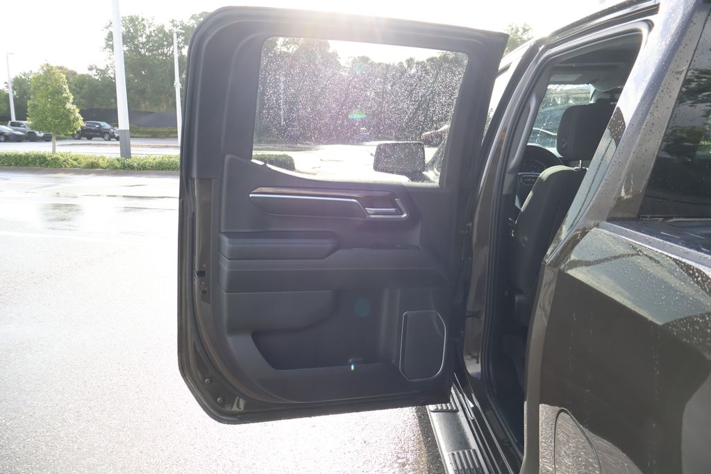 Thumbnail: 2023 GMC Sierra 1500 - 21