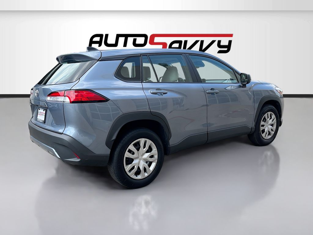 Used 2025 Blue Toyota L image 7