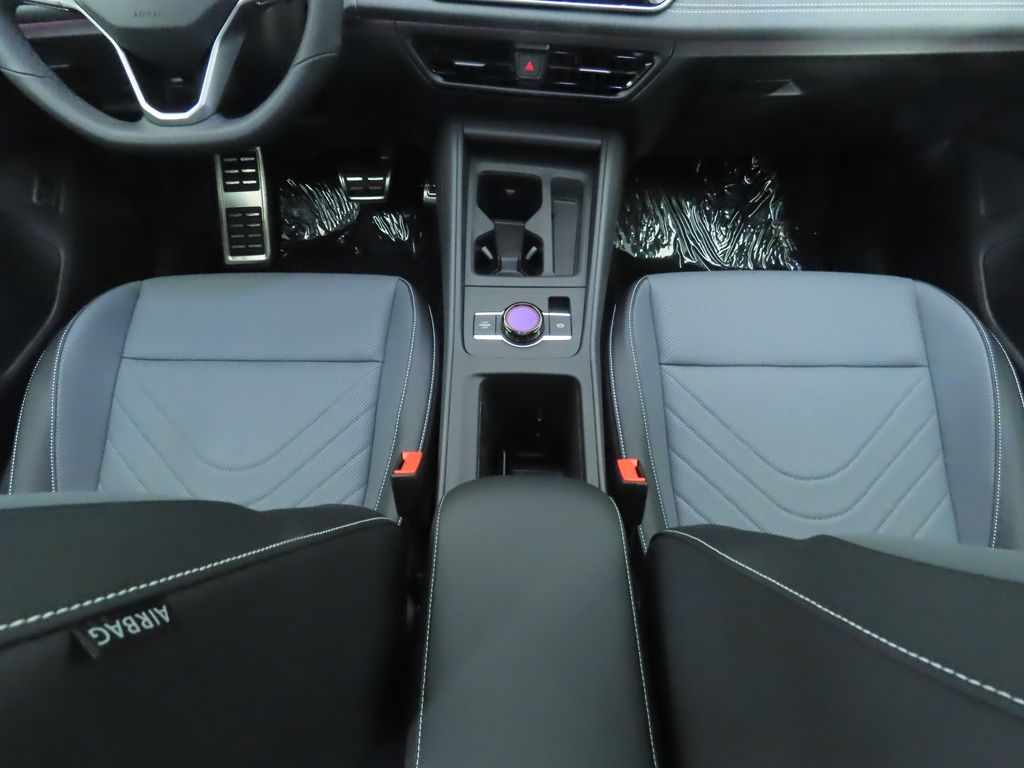 Thumbnail: 2026 Volkswagen Tiguan - 16