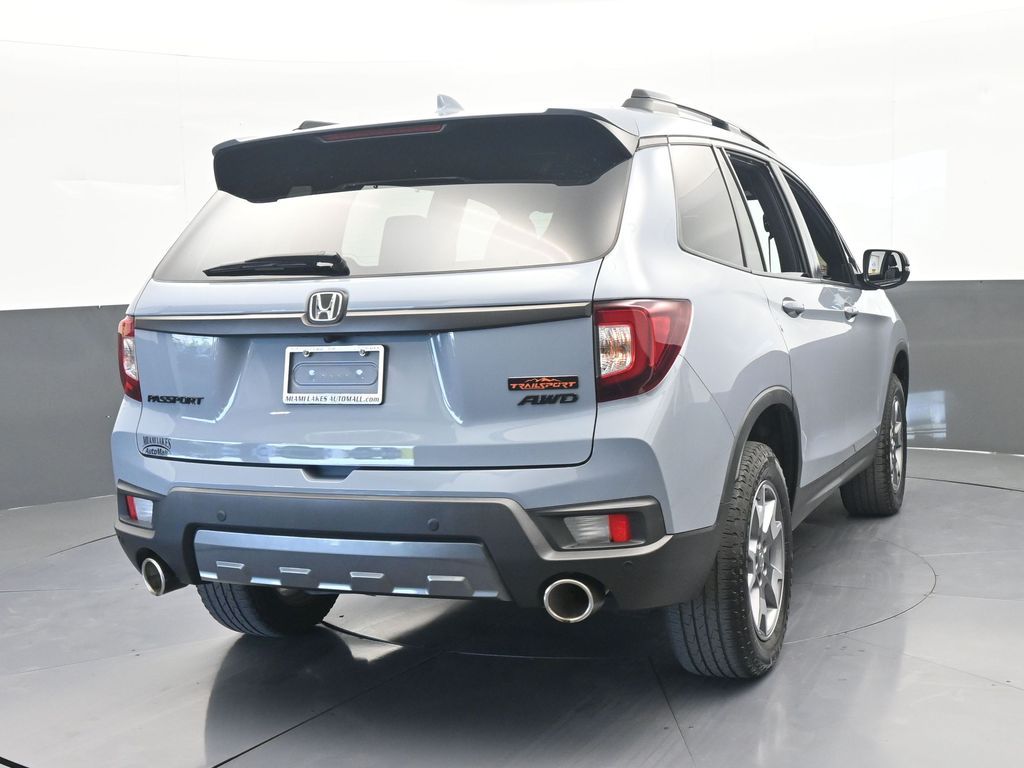 Used 2022 Blue Honda TrailSport image 5