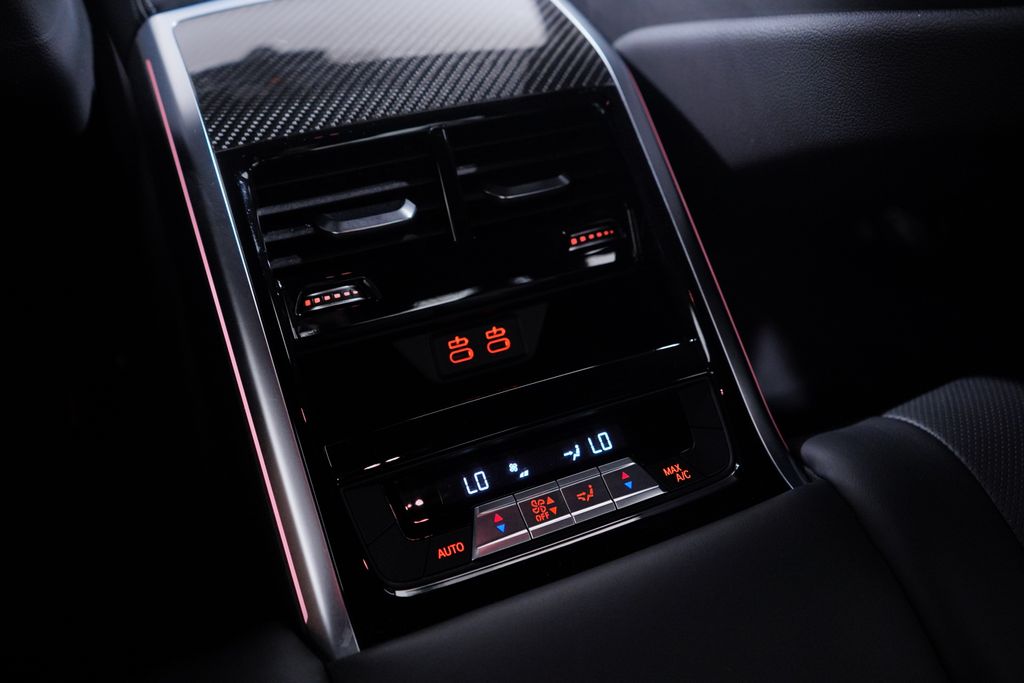 Thumbnail: 2023 BMW M8 - 15